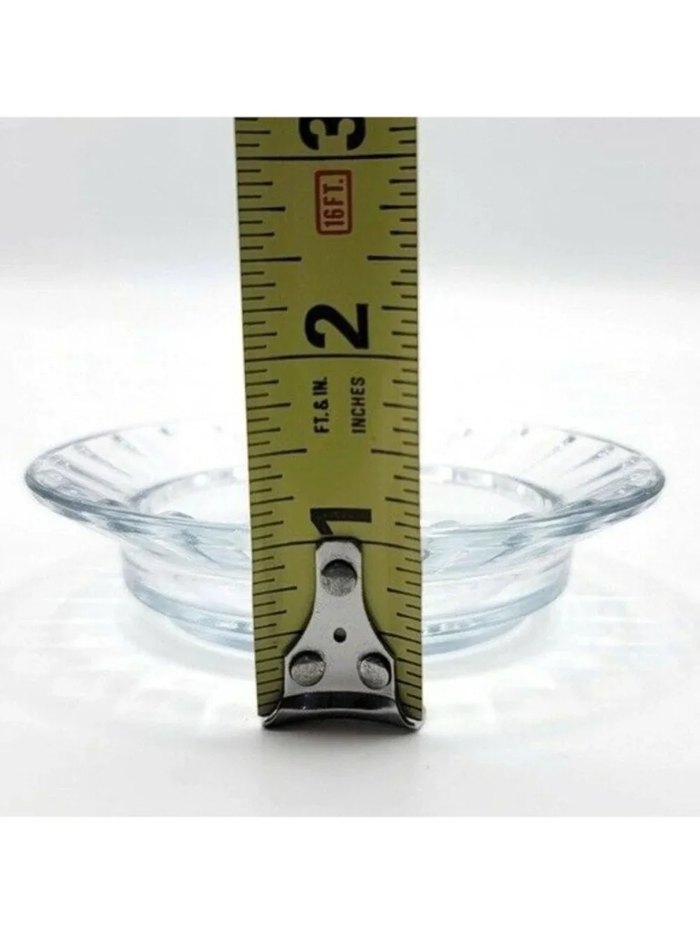 Harrah's Casino Hotel Ashtray Motel Embossed Logo Clear Glass 4.5